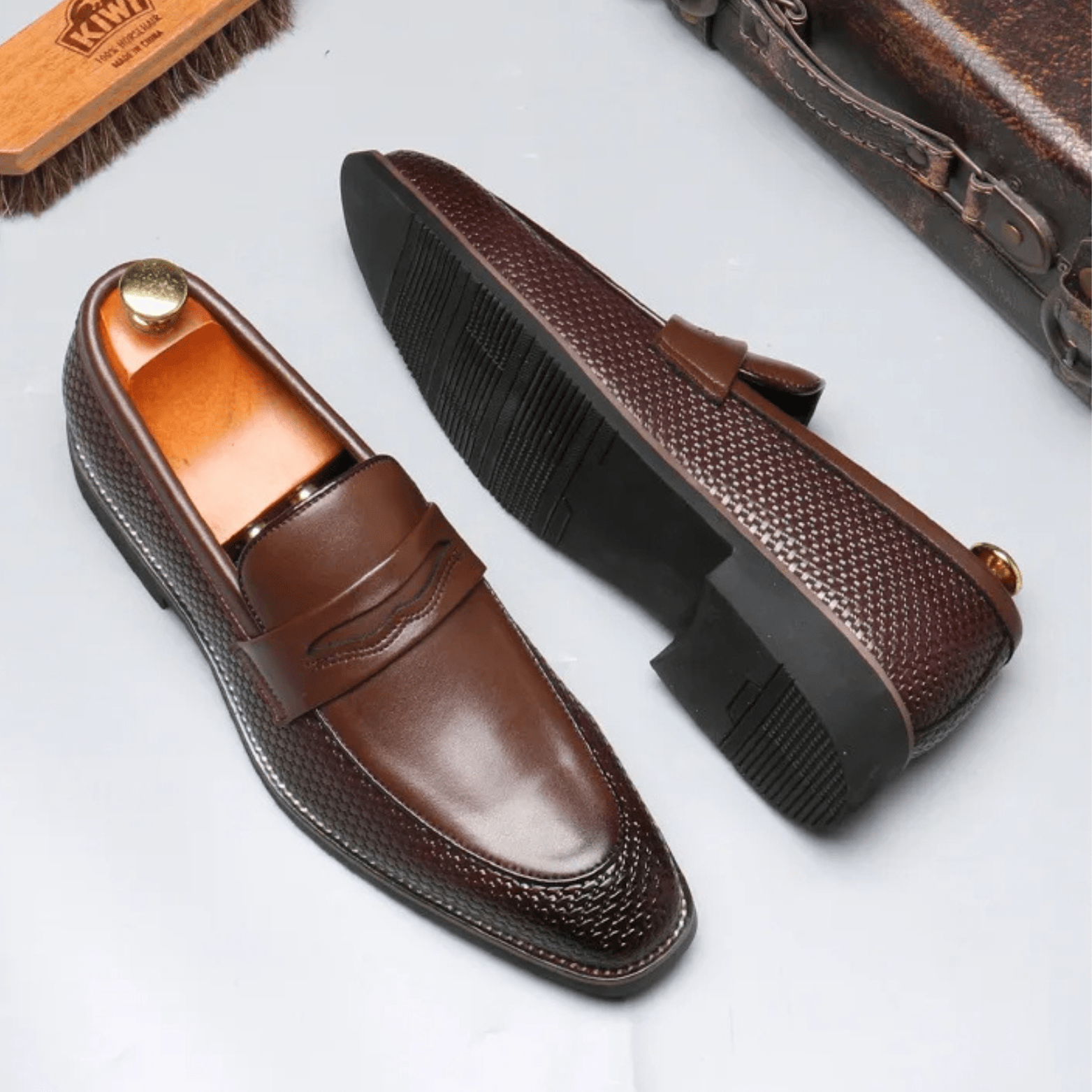 Hudson Contrast Penny Loafer
