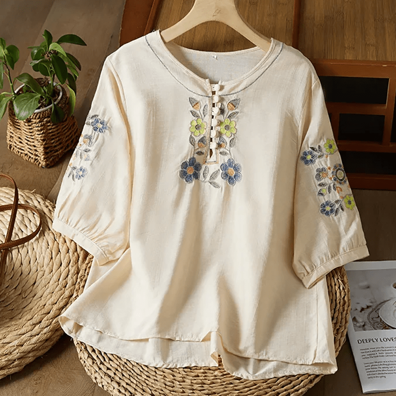 LAUREN BREEZE EMBROIDERY BLOUSE