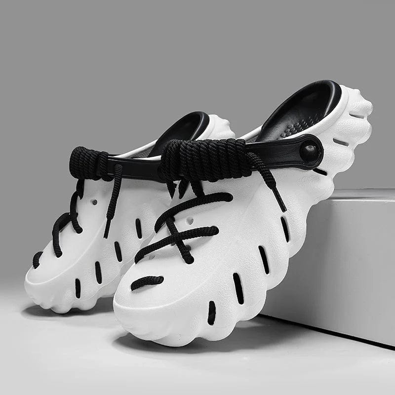 "Sandstorm Emrys" Laced Clogs