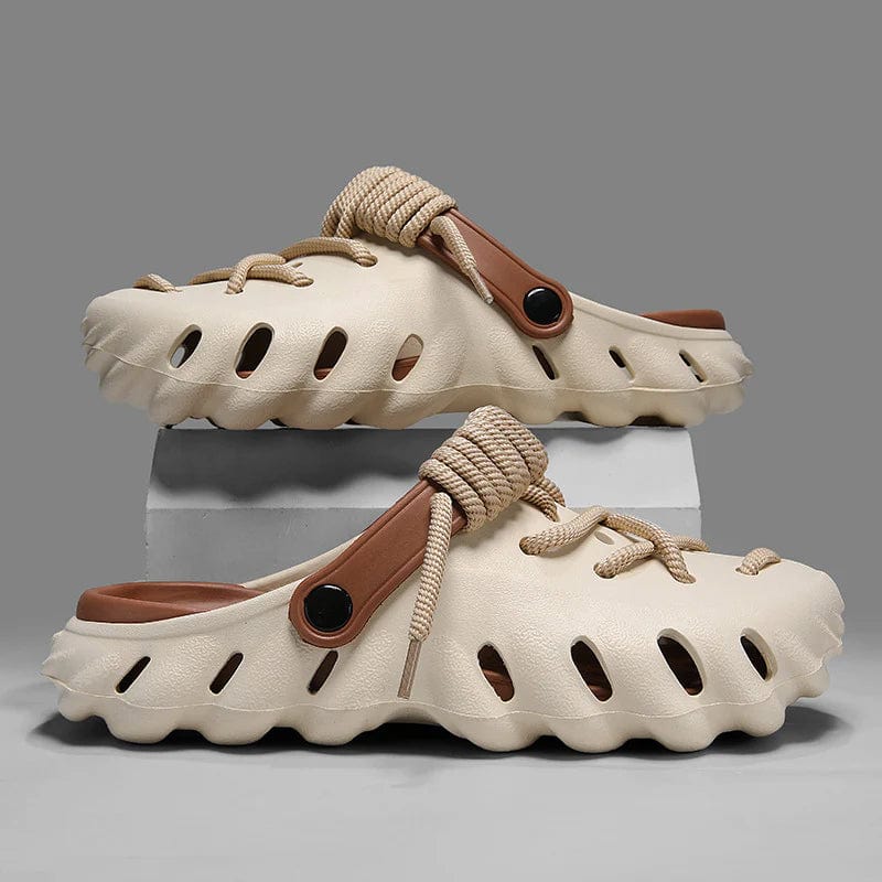 "Sandstorm Emrys" Laced Clogs