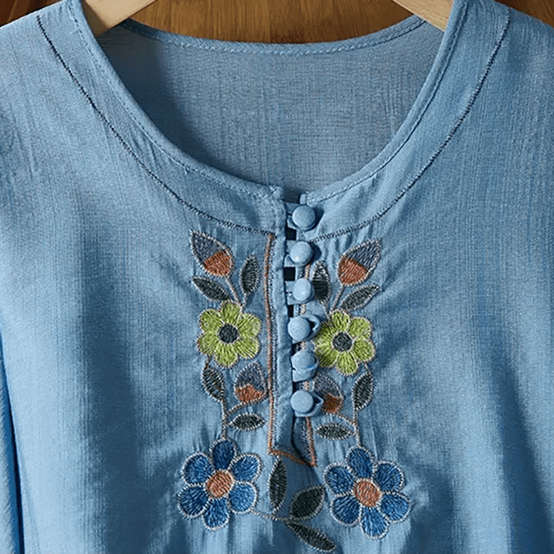 LAUREN BREEZE EMBROIDERY BLOUSE