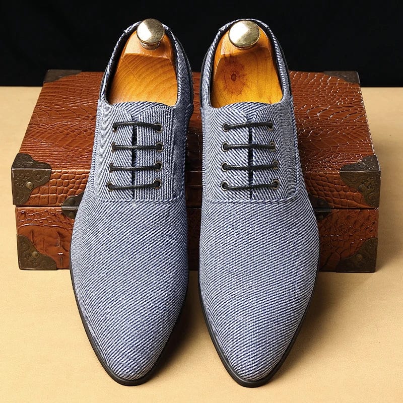 Ellis Woven Canvas Oxford